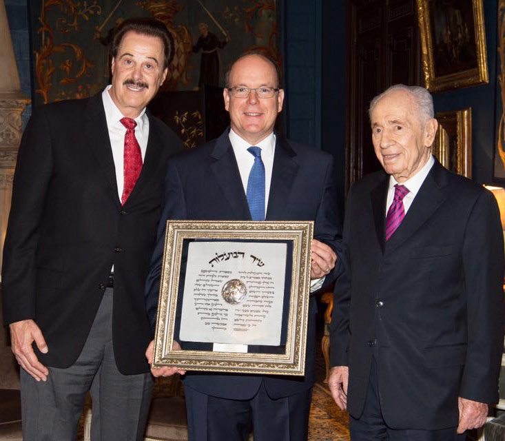 Crowne Prince of Monaco Albert II receives Friends of Zion Award from former President of Israel Shimon Peres and Dr. Mike Evans
